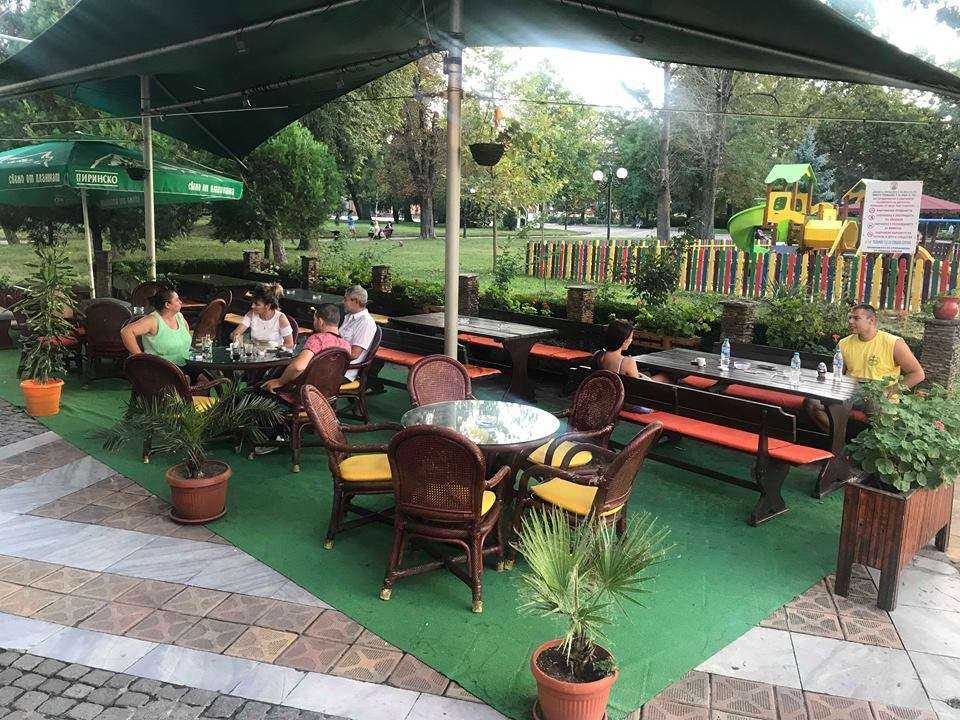 Бар БАР ФИЕСТА | Левски