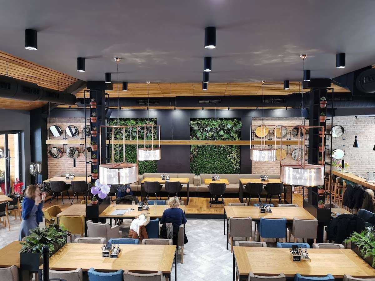Бар Bar&Restaurant Renome | Перник