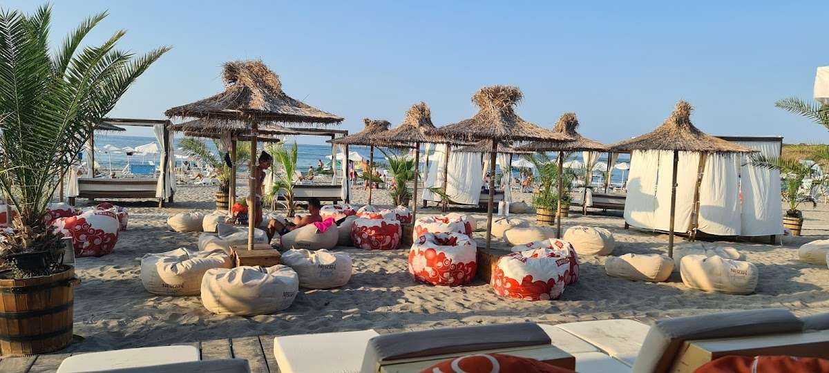 Бар Club 35 Нестинарка Царево