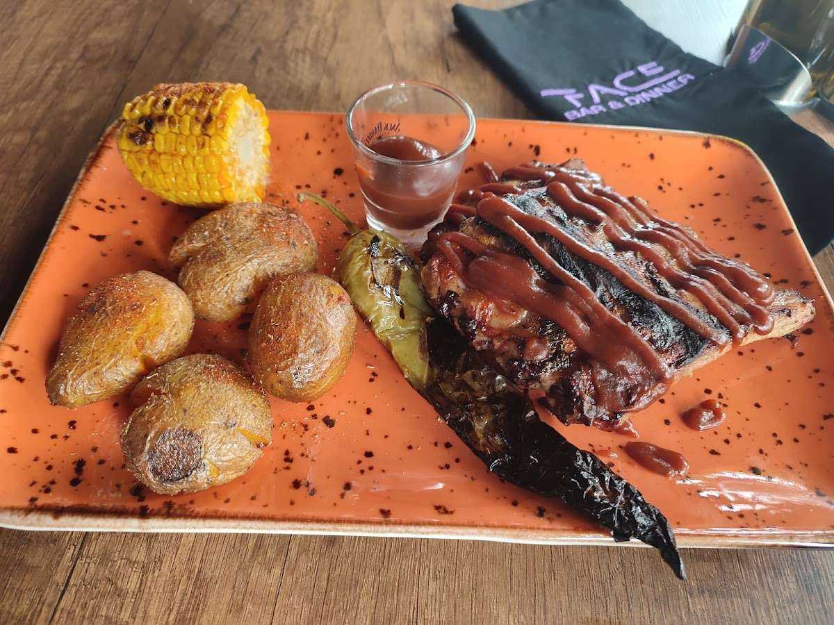 Бар Face bar and dinner Сливен