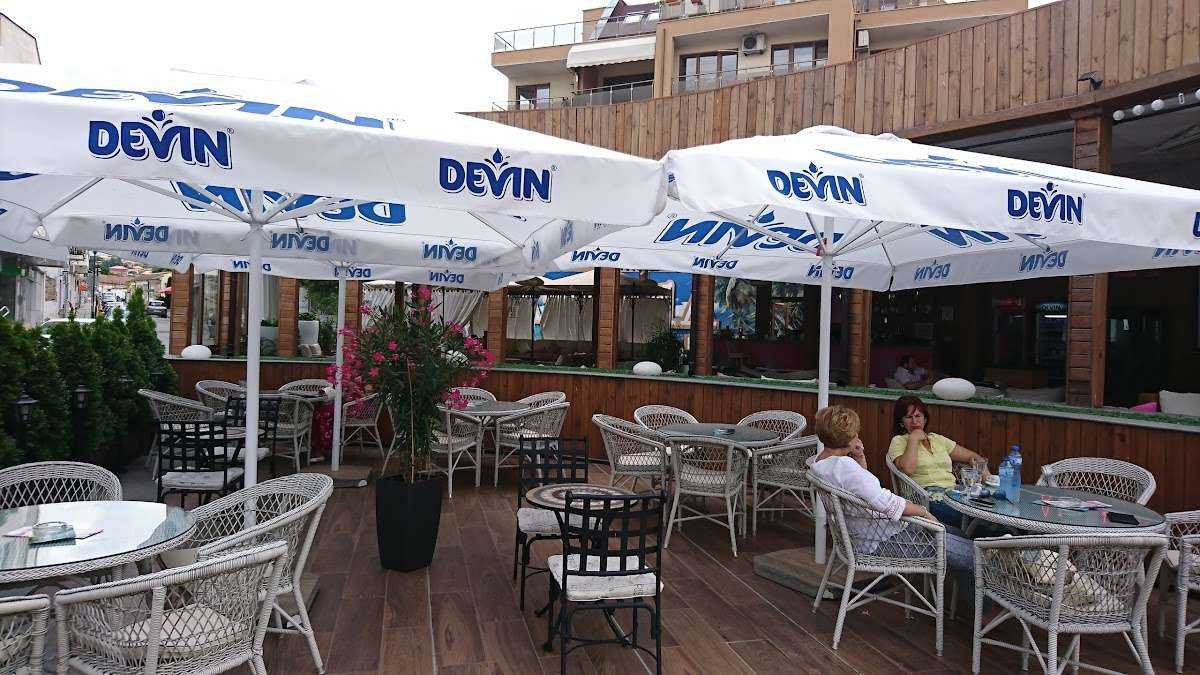 Бар Lounge bar Ananda | Карнобат
