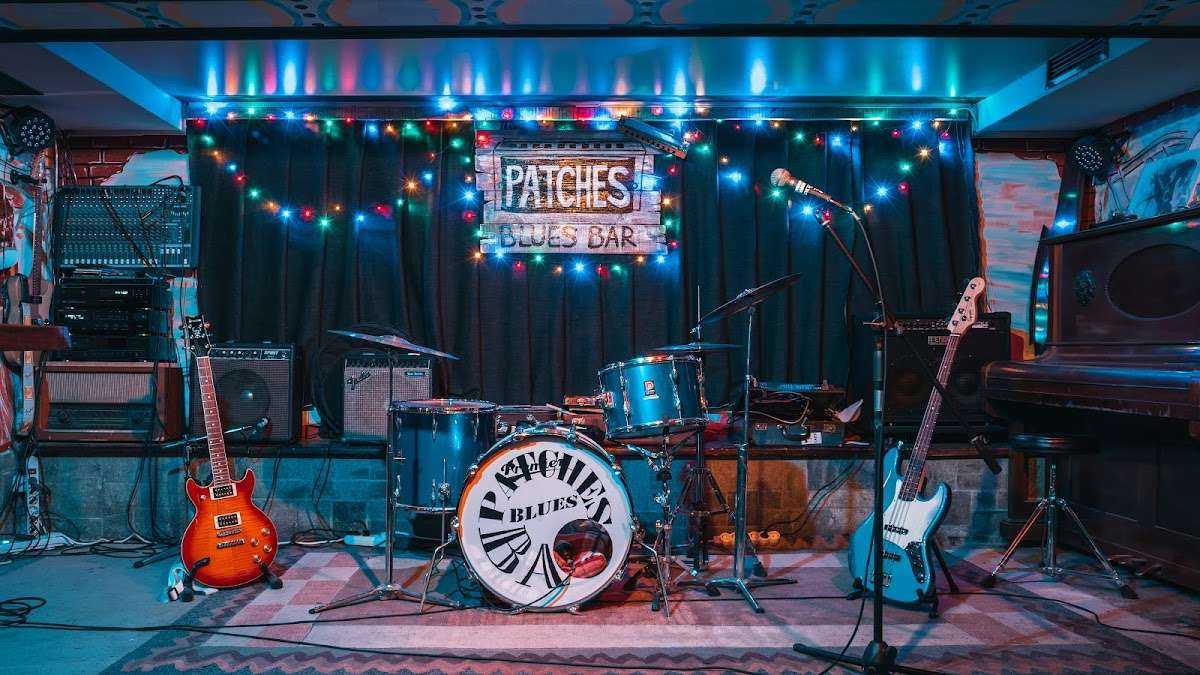 Бар Patches Blues Bar | София