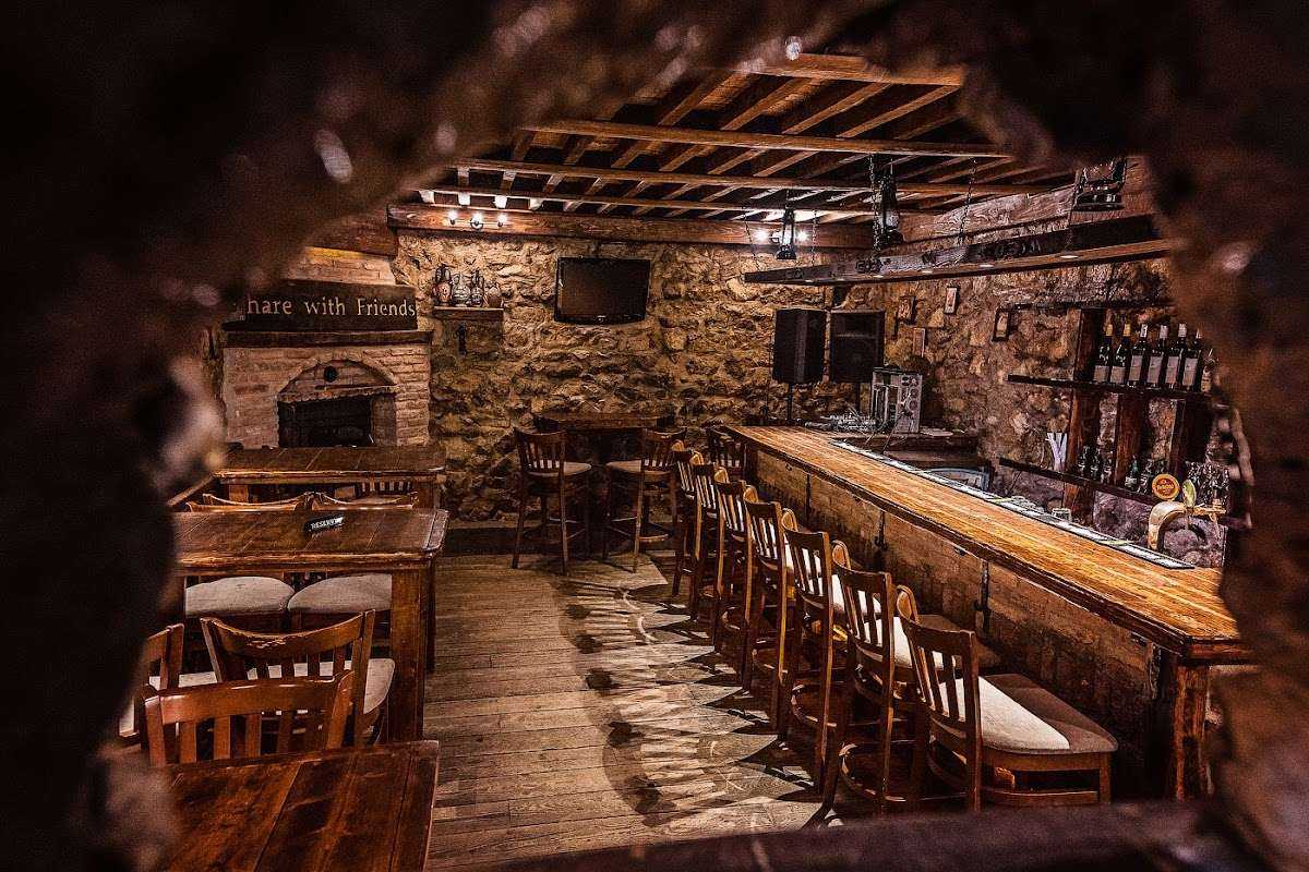 Бар The Vault bar | Варна