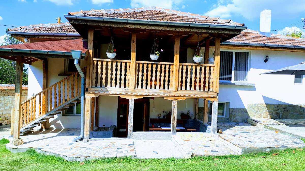 Хотел Aladin Guest House Крушуна