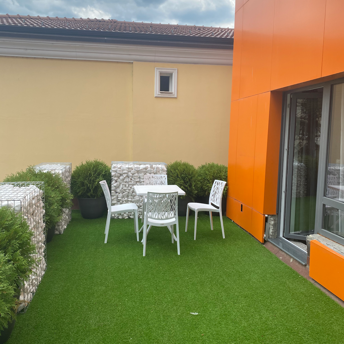 Хотел B & D apartments delux | Ловеч