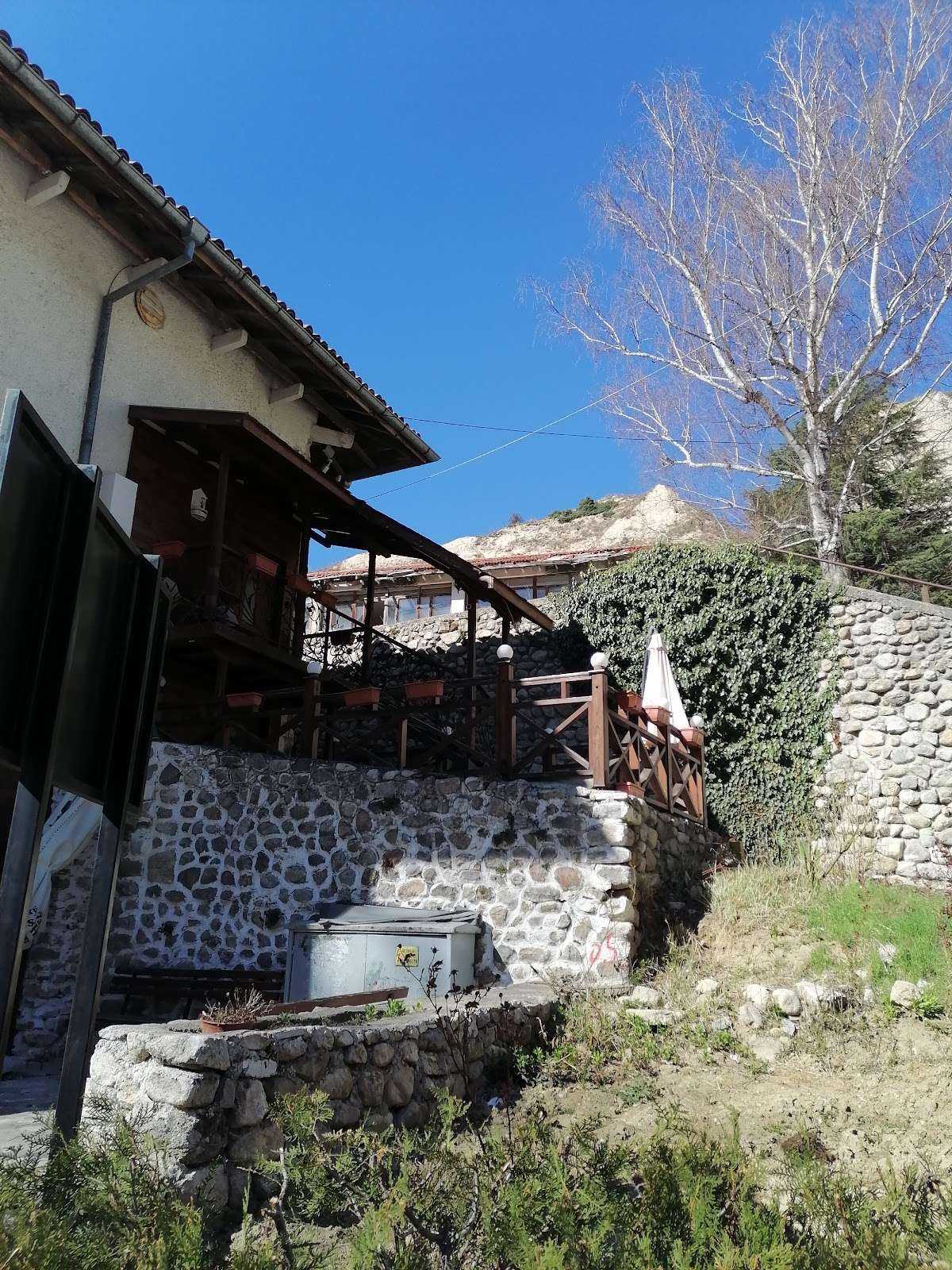 Хотел Guest House Holiday in Melnik Мелник