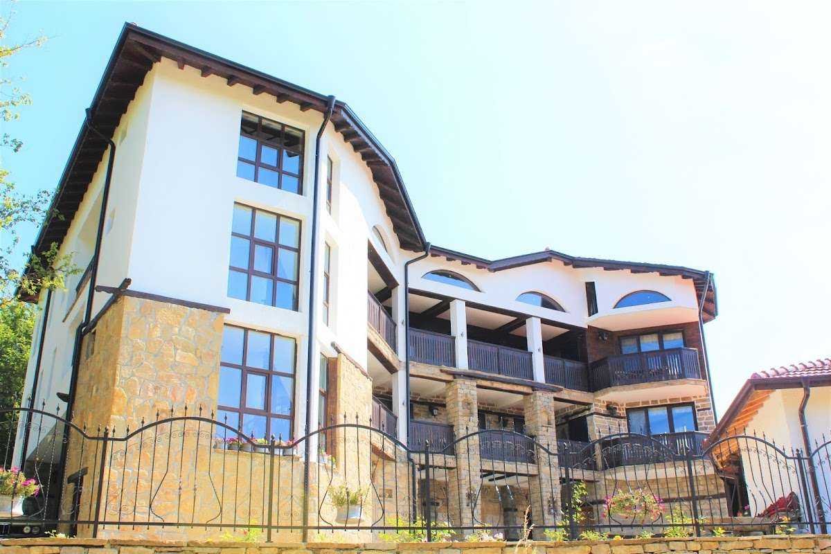 Хотел Hotel Sokay Бърдени