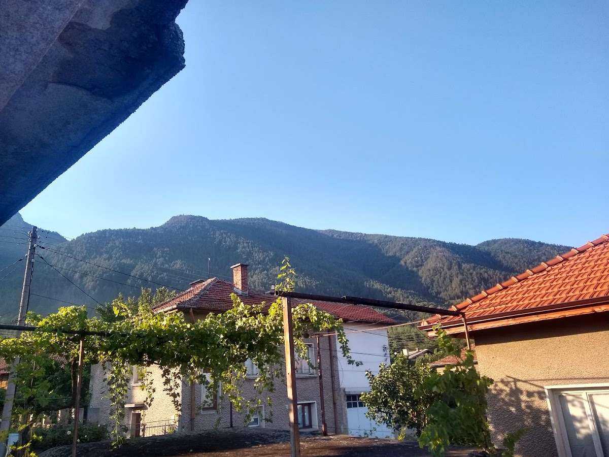 Хотел Къща „Емилия | Сапарева баня