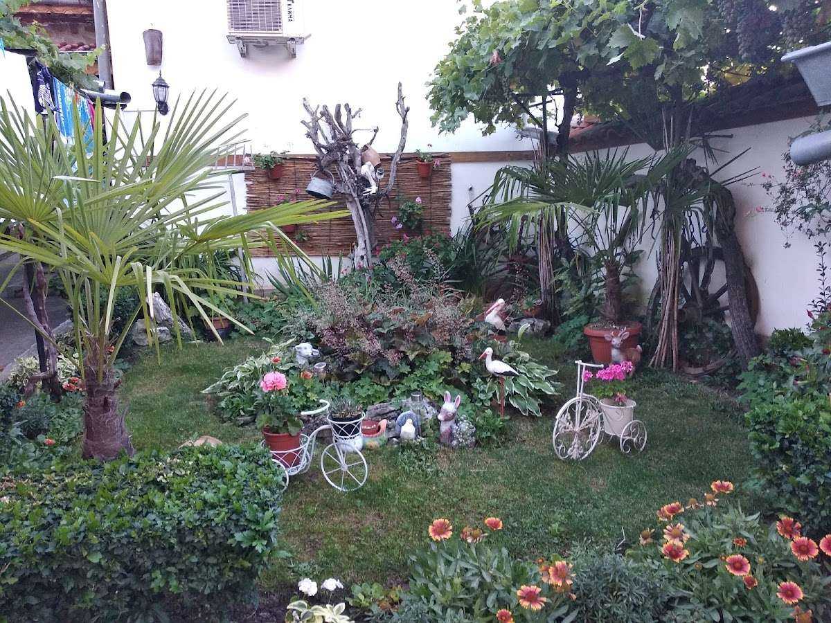 Хотел Къща за гости Дражеви | Стаи за настаняване Павел баня | Павел баня