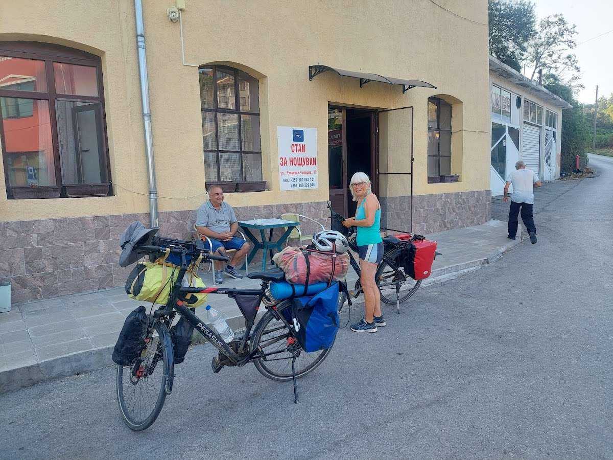 Хотел Къща за гости и приятели | Свищов