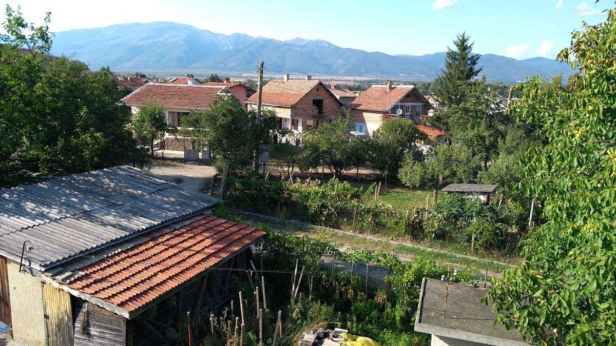 Хотел Къща за гости "Надежда" / Guest house "Nadejda" | Павел баня