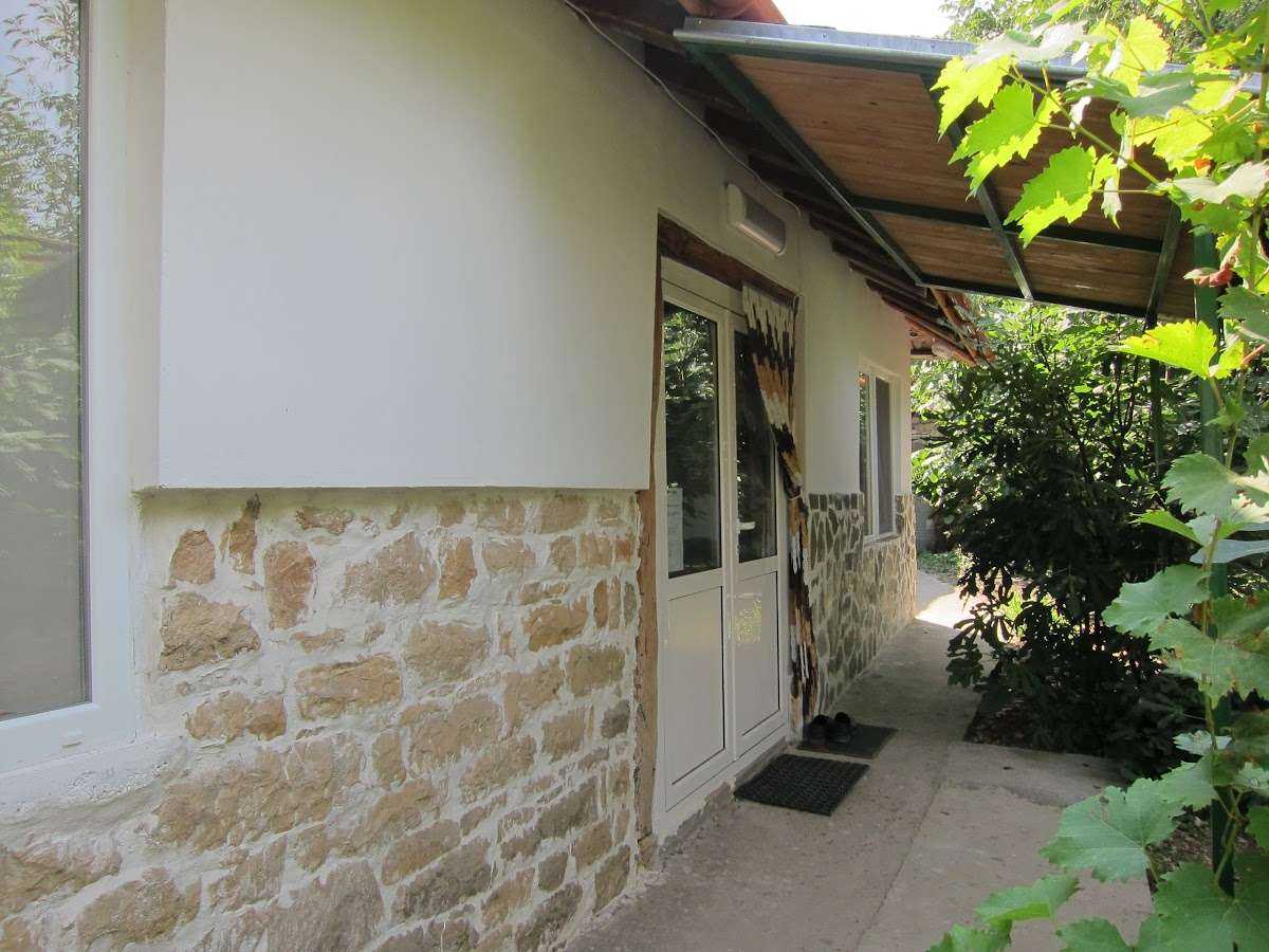 Хотел Къща за гости Вила Мика (Guest house Vila Mika) Крушуна