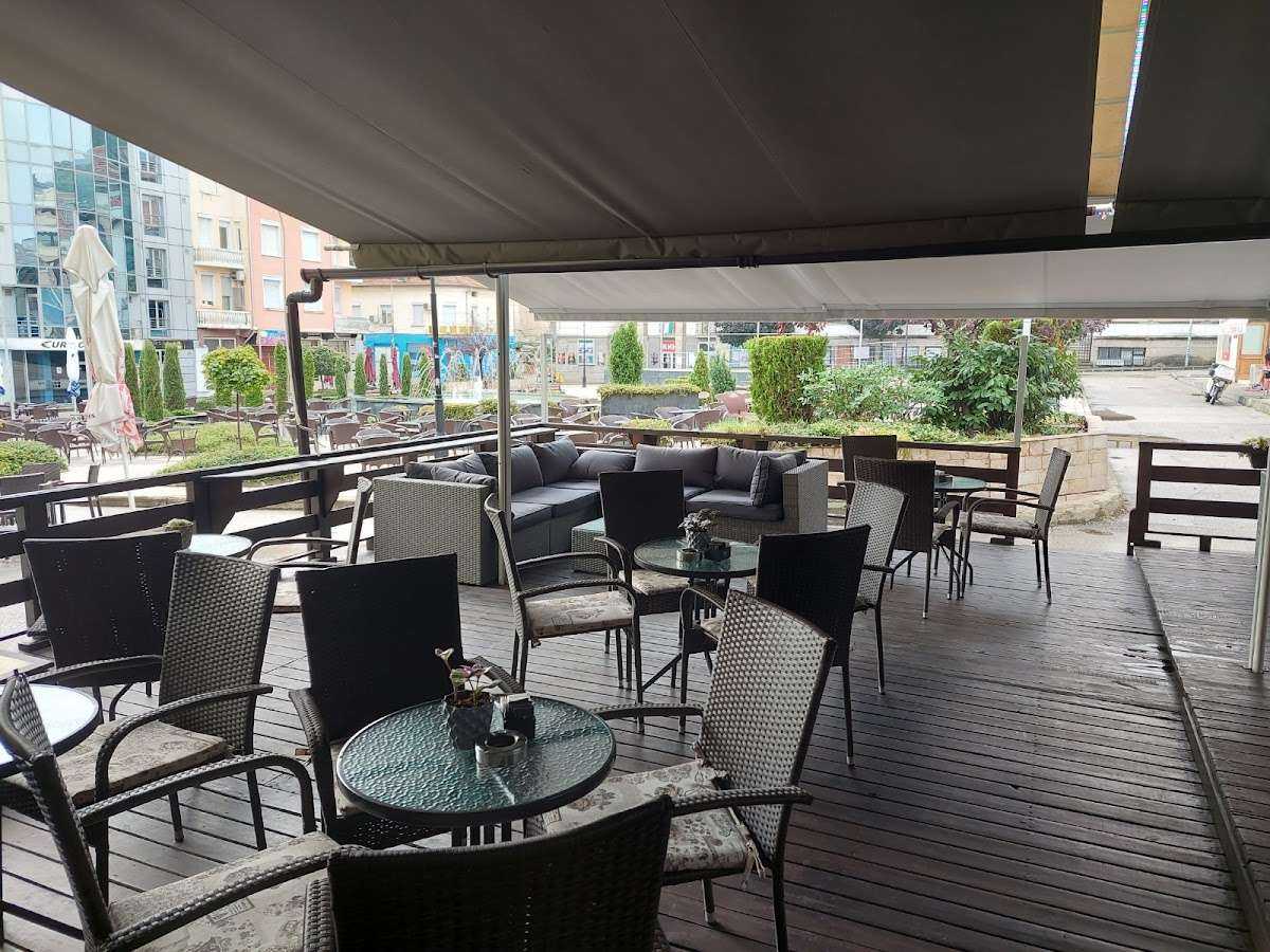 Кафе Cafe&bar Harlem Петрич