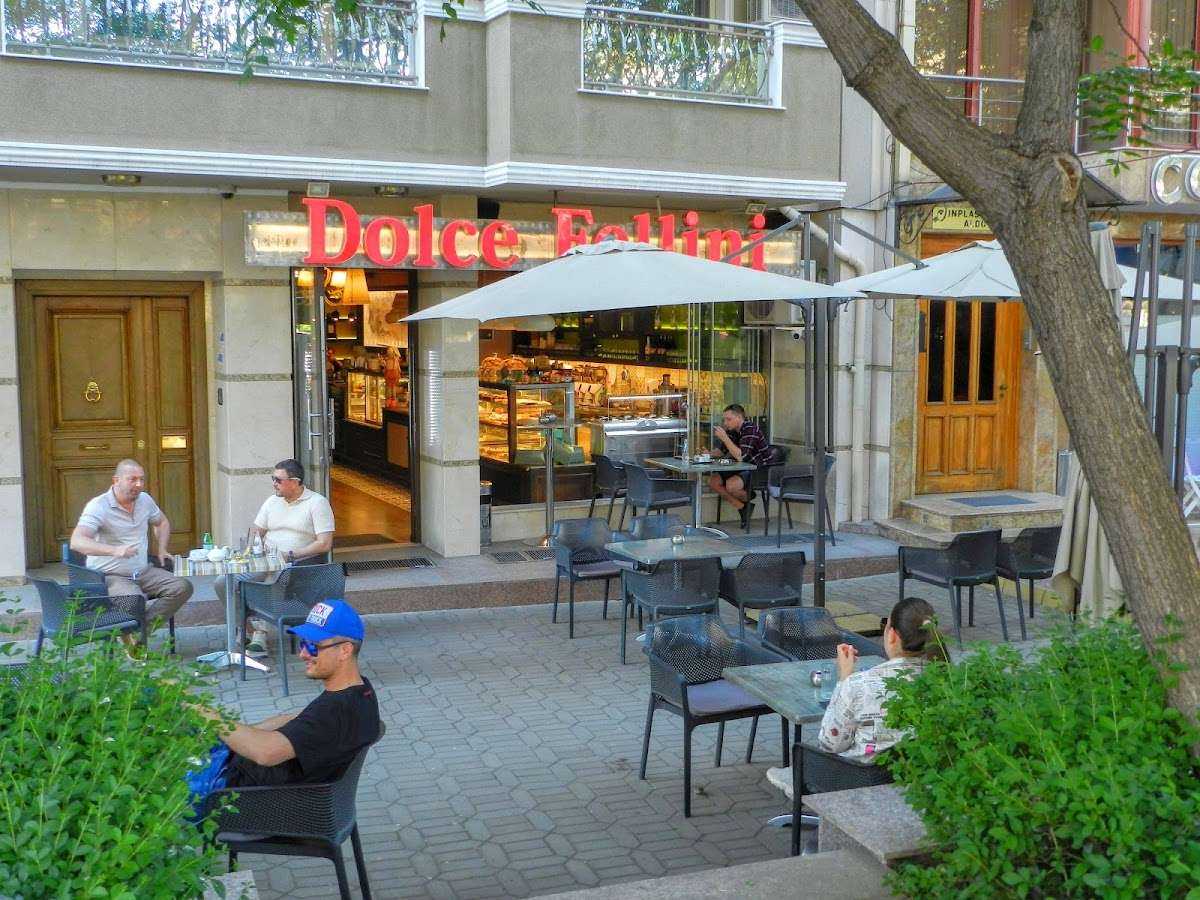 Кафе Dolce Fellini #2 Pasticceria & Gelateria | Пловдив