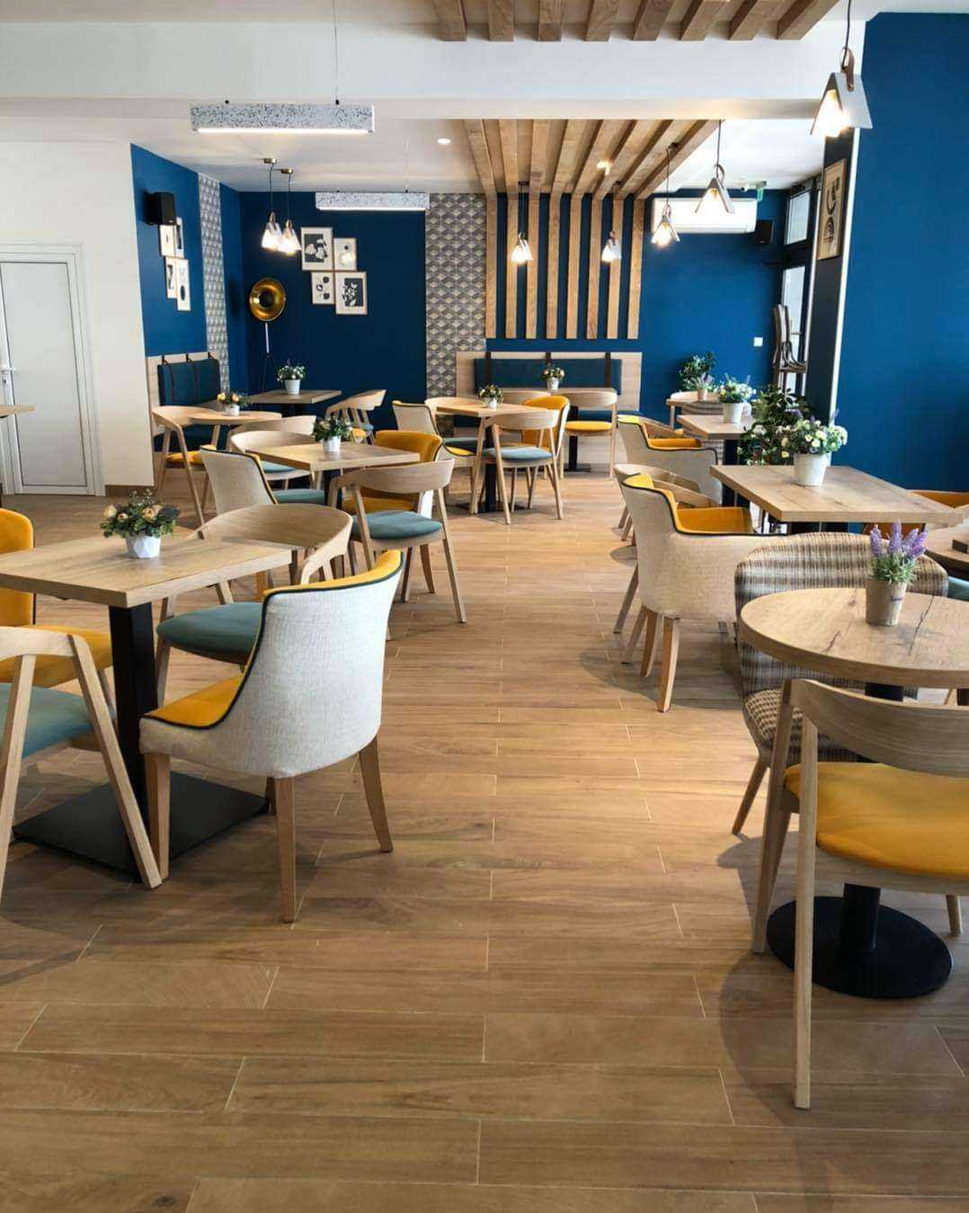 Кафе Gallery Coffee HouseWOW | Ловеч
