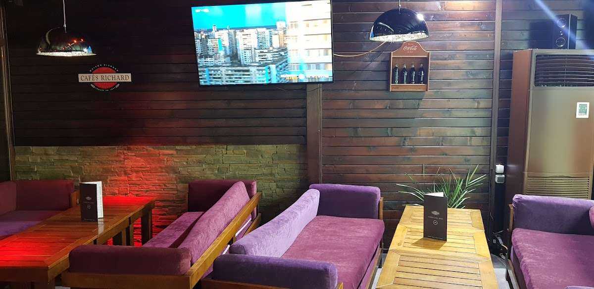 Кафе MARTINI Bar | Добрич