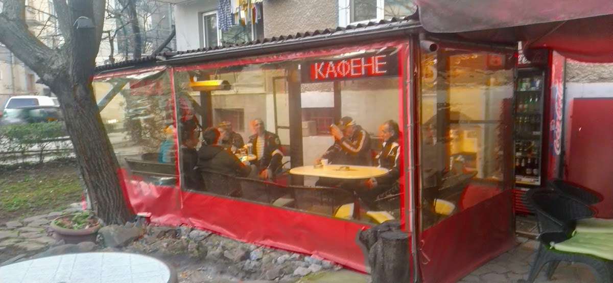 Кафе Рокерско кафене Враца