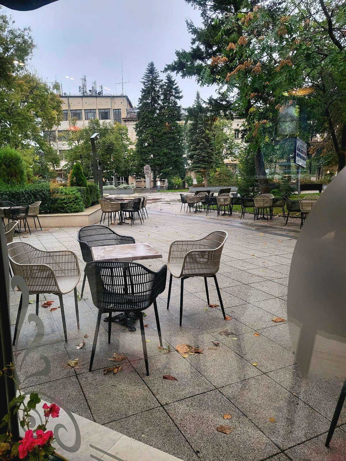 Кафе Sweet House Cafeteria Враца