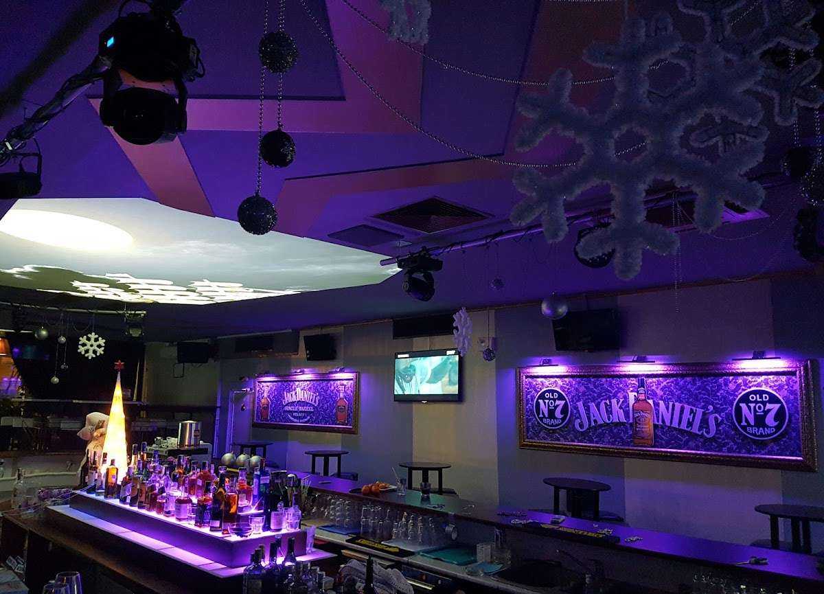Нощен Клуб / Дискотека DESPERADO NIGHT CLUB Казанлък