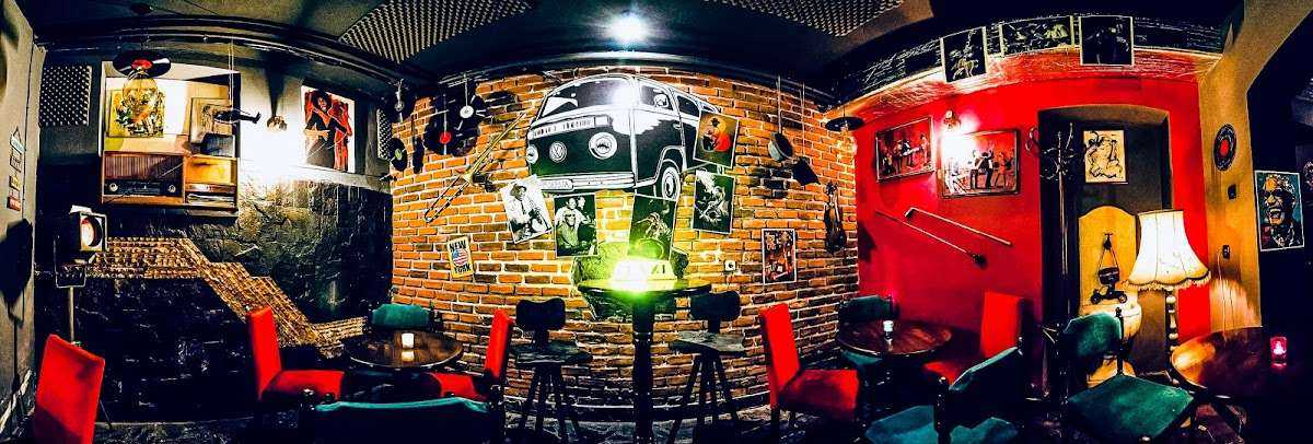 Нощен Клуб / Дискотека Jazz Club Jazz Insights \ В Джаза | Пловдив