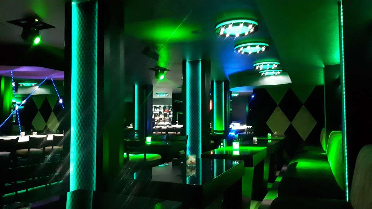 Нощен Клуб / Дискотека Night Club JOY | Хасково