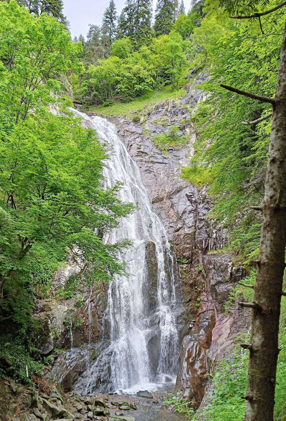Парк Trailhead to Canyon of Waterfalls Смолян
