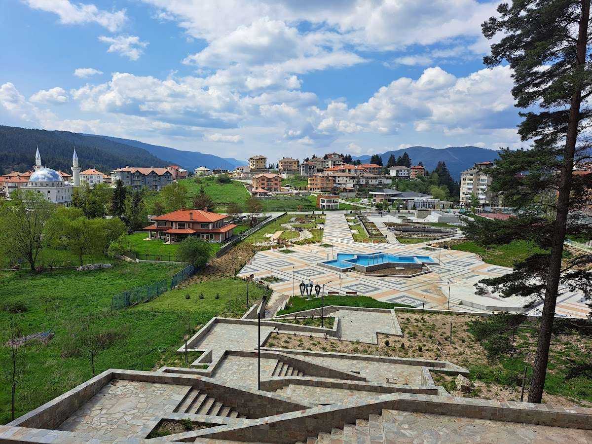 Парк Център Доспат | Доспат