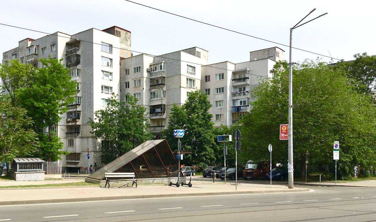 Паркинг Буферен паркинг "Джеймс Баучер" София