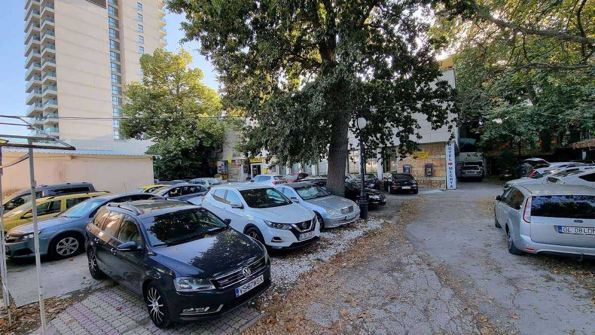 Паркинг Платен паркинг охрана / Paid Parking Security Златни Пясъци