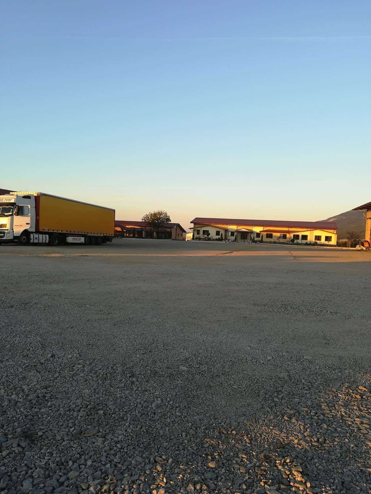 Паркинг TIR PARKING FENIX AUTOHOF | Монтана