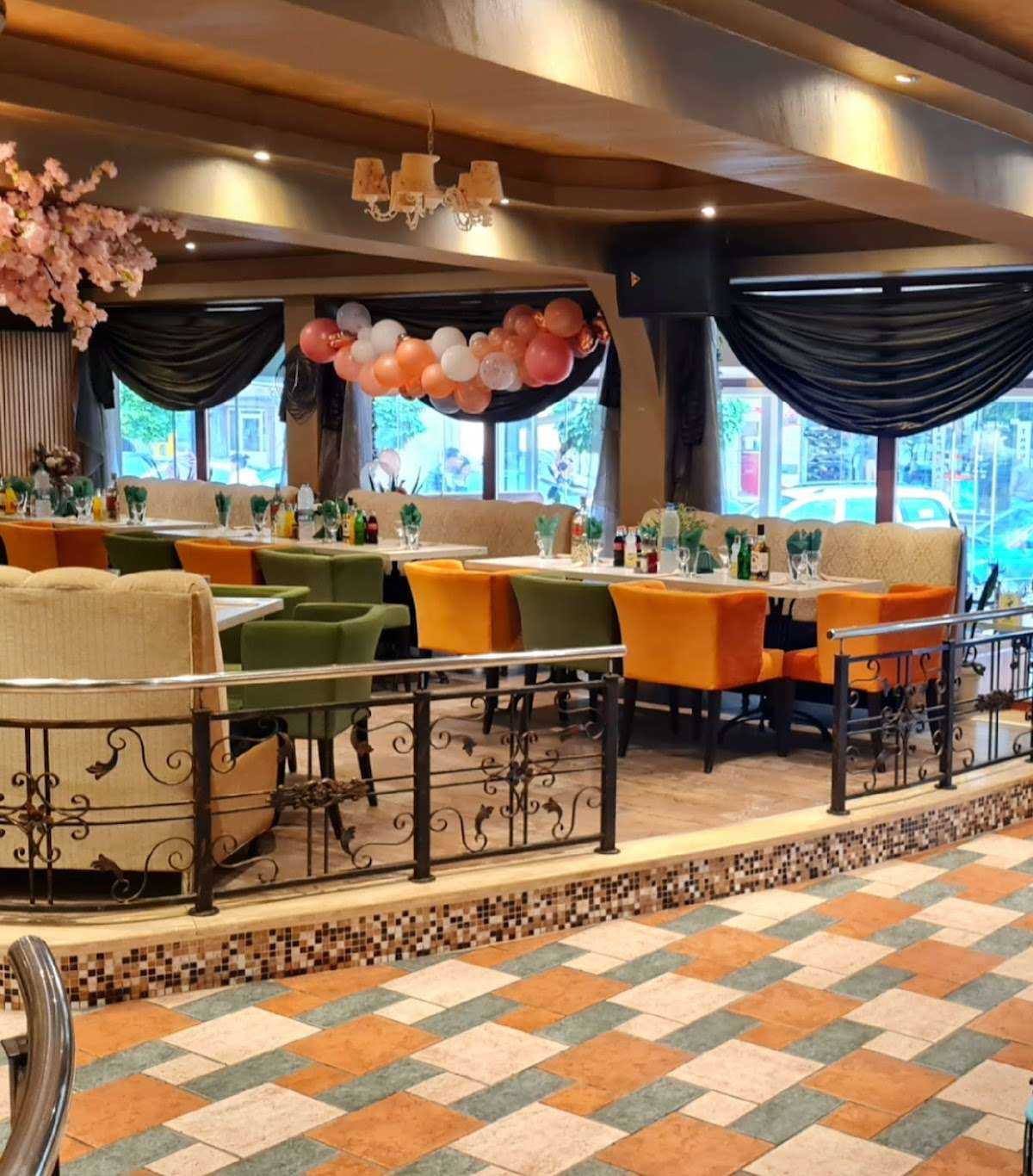 Ресторант Fashion Bar&Dinner Нова Загора