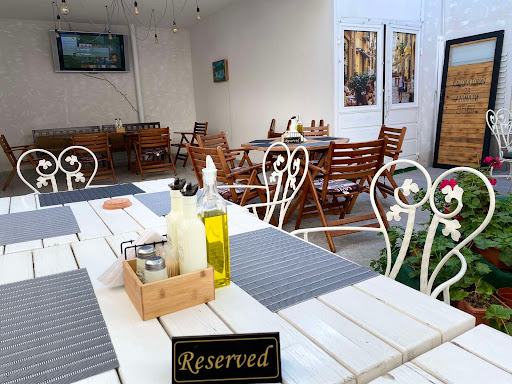 LEONARDO Pizzeria & Restaurant | Пица, Бургери, Паста | ДОСТАВКА | Италиански Ресторант Пловдив Център | Пловдив