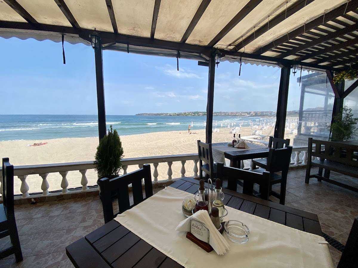 Ресторант Restaurant "LOTOS" Созопол