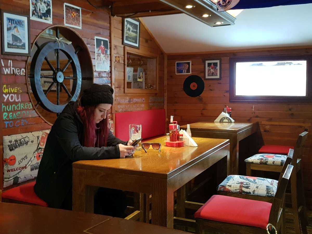 Ресторант Titanic Bar &Dinner Borovets Боровец