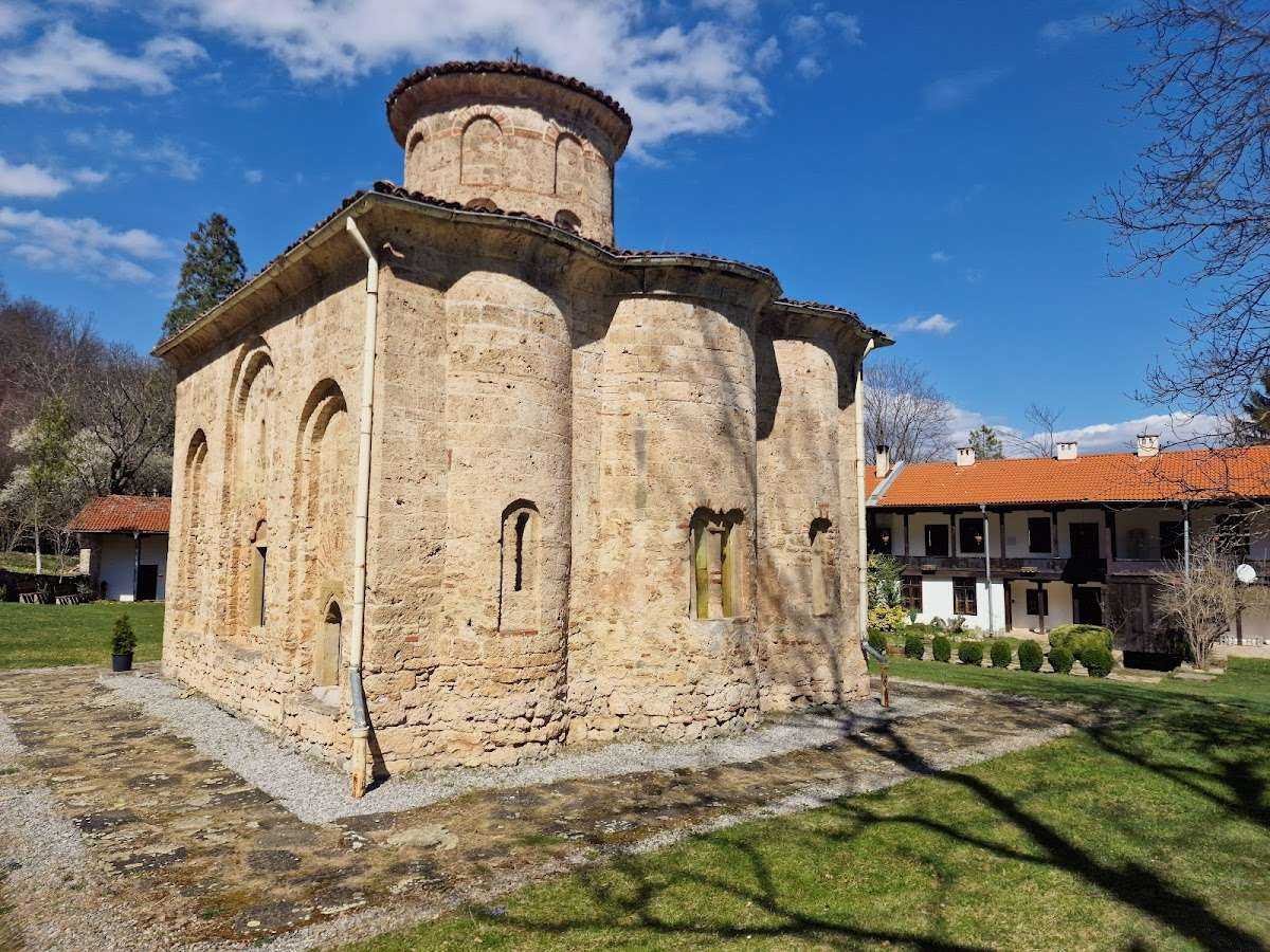 Земенски манастир „Св. Йоан Богослов Земен