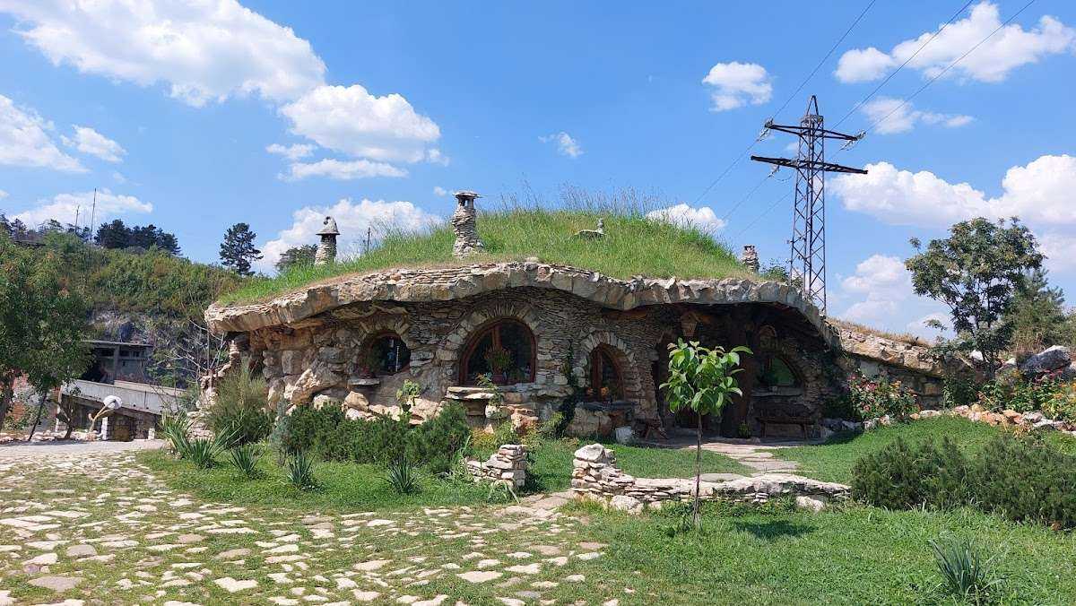 Забележителност Златен парк | Луковит